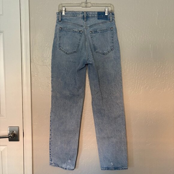 Abercrombie and Fitch Ultra High Rise 90s Straight Jean Size 28 / 6 - Picture 5 of 7